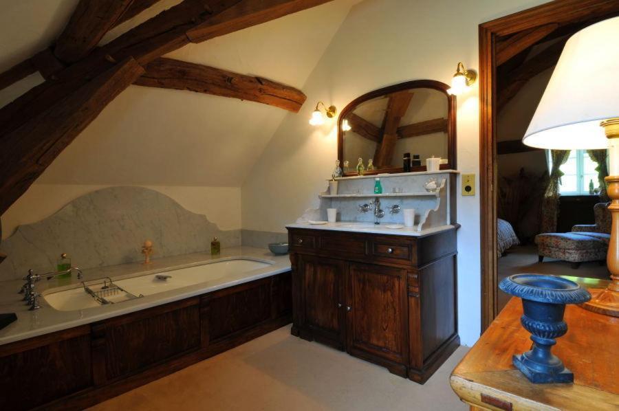 Chambres D'Hotes Le Mousseau Chaumont  Room photo